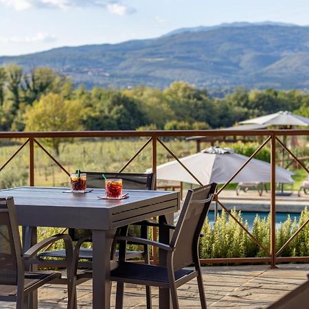 Chimera Tuscany Resort Arezzo Exterior photo
