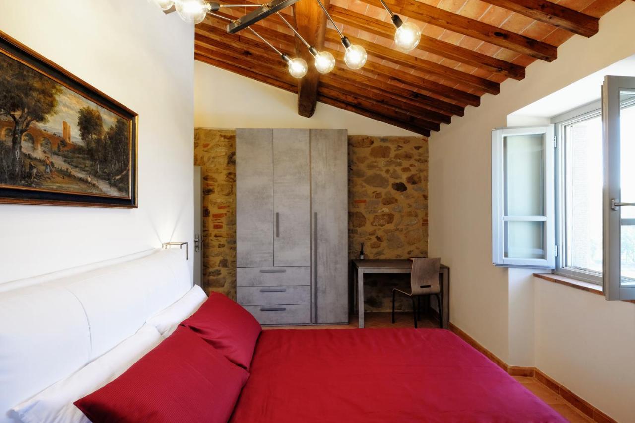 Chimera Tuscany Resort Arezzo Room photo